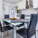 One-bedroom In