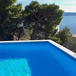 One-bedroom In * Jesenice (Split-Dalmatia)