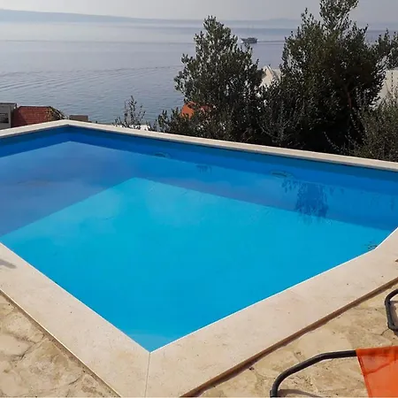 One-bedroom In *