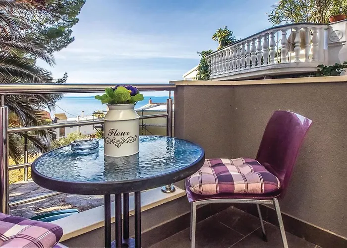 One-bedroom In Appartement Jesenice (Split-Dalmatia)